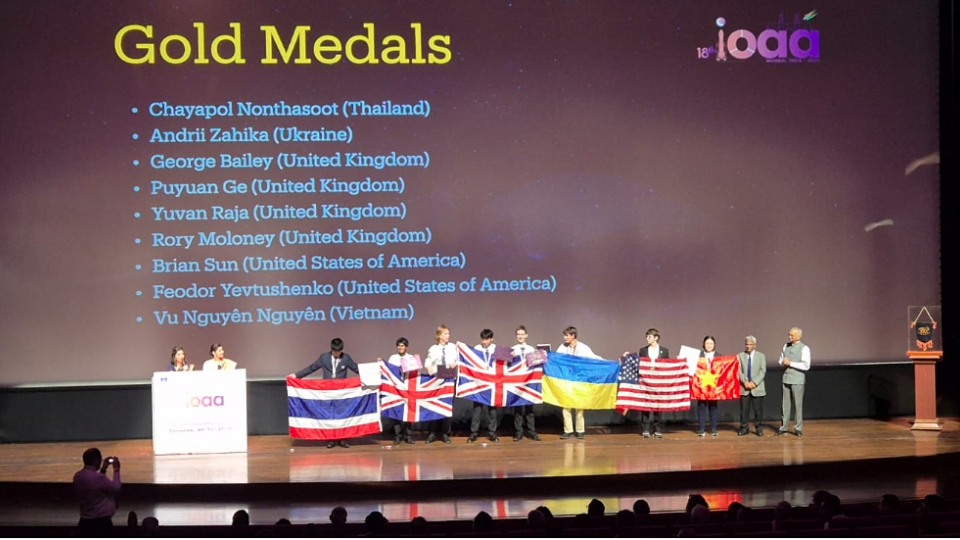 Vietnam wins big at IOAA 2025, to host next edition in Hanoi